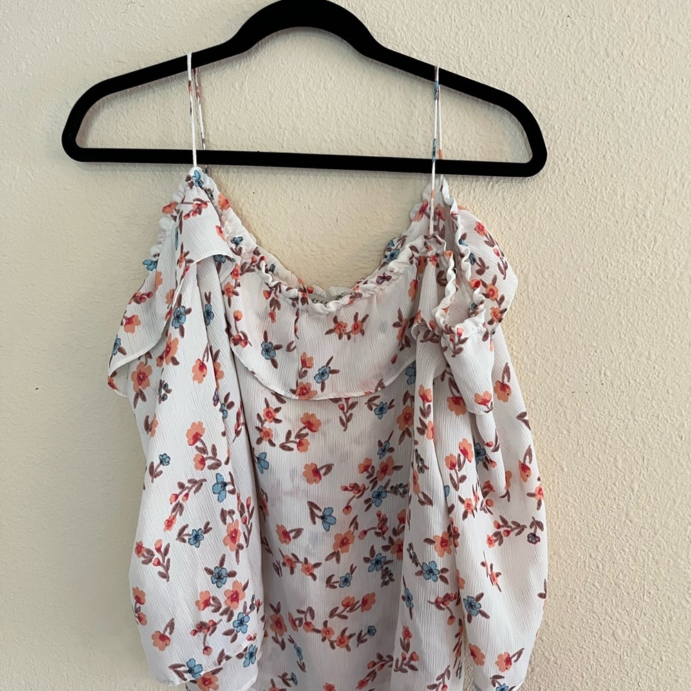 Floral top